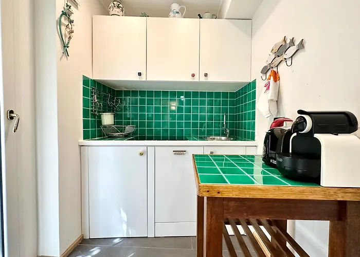 Villa Angelina Holiday Homes I Casa Ug I 5 Minuti A Piedi Dal Mare I Giardino I Parcheggio Privato Apartman *