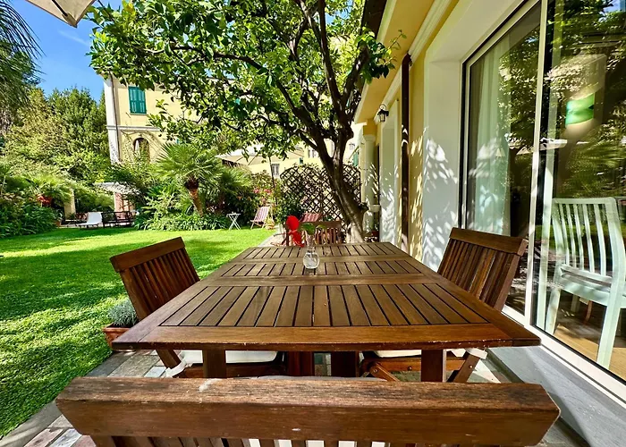 Villa Angelina Holiday Homes I Casa Ug I 5 Minuti A Piedi Dal Mare I Giardino I Parcheggio Privato Vallecrosia