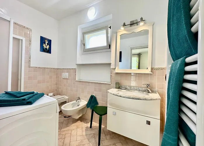Villa Angelina Holiday Homes I Casa Ug I 5 Minuti A Piedi Dal Mare I Giardino I Parcheggio Privato Apartman