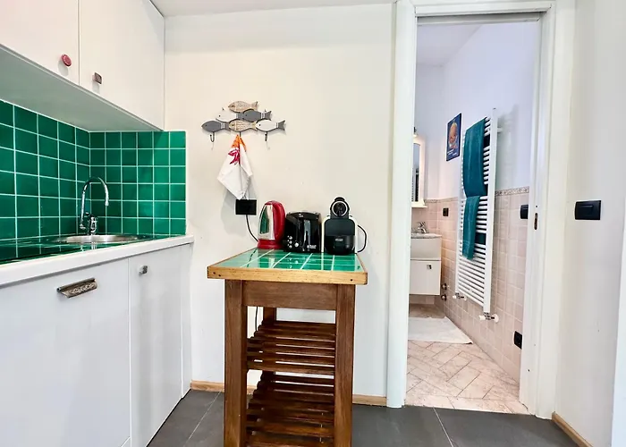 Villa Angelina Holiday Homes I Casa Ug I 5 Minuti A Piedi Dal Mare I Giardino I Parcheggio Privato * Vallecrosia