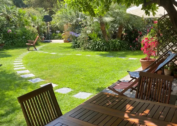 Apartman Villa Angelina Holiday Homes I Casa Ug I 5 Minuti A Piedi Dal Mare I Giardino I Parcheggio Privato Vallecrosia