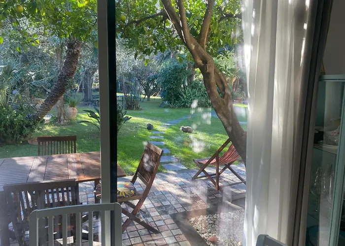 Apartman Villa Angelina Holiday Homes I Casa Ug I 5 Minuti A Piedi Dal Mare I Giardino I Parcheggio Privato Vallecrosia