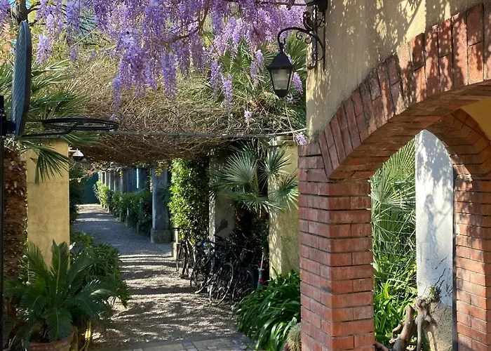 Villa Angelina Holiday Homes I Casa Ug I 5 Minuti A Piedi Dal Mare I Giardino I Parcheggio Privato *