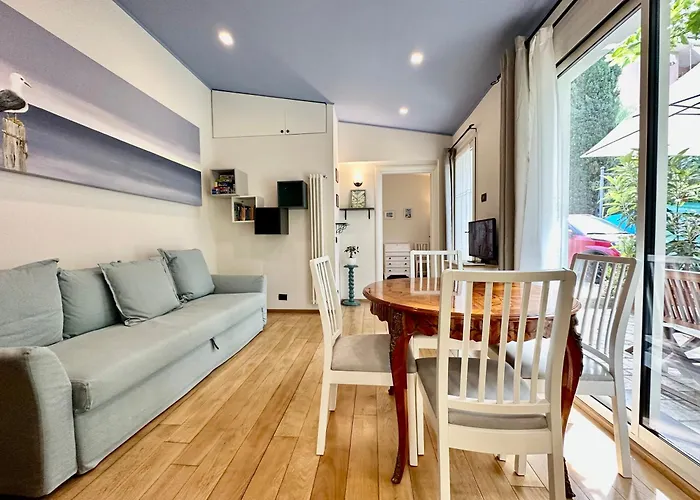 Apartamento Angelina Homes I Casa Ug I A Pochi Chilometri Da Sanremo E Il Suo Festival I Giardino I Parcheggio Privato Vallecrosia