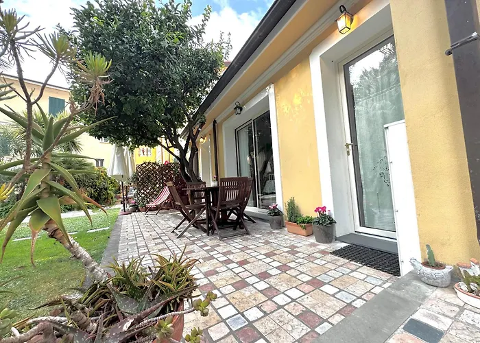 Apartamento Angelina Homes I Casa Ug I A Pochi Chilometri Da Sanremo E Il Suo Festival I Giardino I Parcheggio Privato *